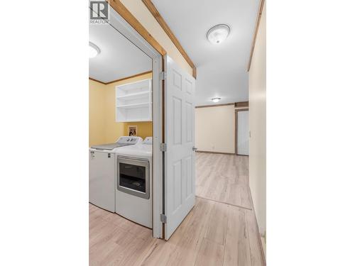 3416 Hayman Crescent, Quesnel, BC - Indoor Photo Showing Laundry Room