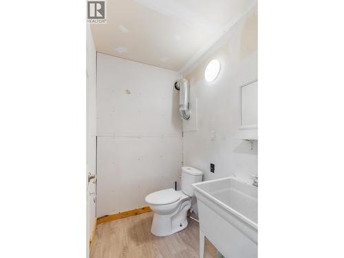 3416 Hayman Crescent, Quesnel, BC - Indoor Photo Showing Bathroom