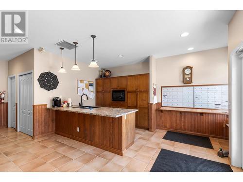 clubhouse - 3788 Bird Place Unit# 111, Kelowna, BC - Indoor