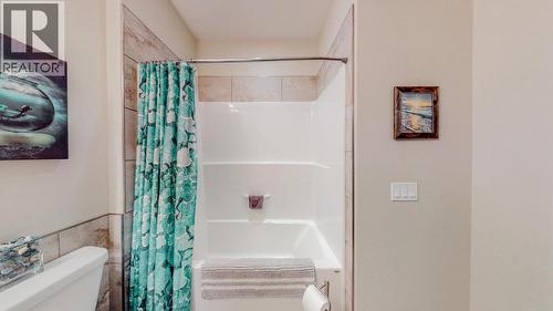 12300 Pinehurst Place Unit# 16, Osoyoos, BC - Indoor Photo Showing Bathroom