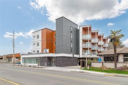 402-7098 Wallace Dr  Central Saanich, BC V8M 1G9