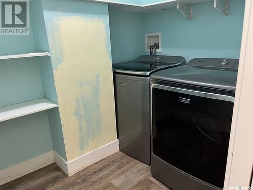 2431 Jameson Crescent, Regina, SK - Indoor Photo Showing Laundry Room