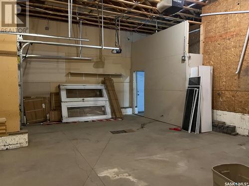 2431 Jameson Crescent, Regina, SK - Indoor Photo Showing Garage