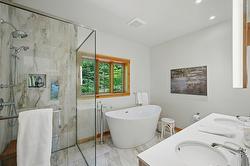 Ensuite bathroom - 