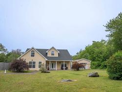 26 Mcintyre Lane  Lower Sackville, NS B4C 0B9