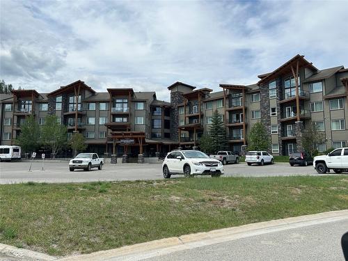 413-400 Stemwinder Drive, Kimberley, BC - Outdoor With Balcony With Facade