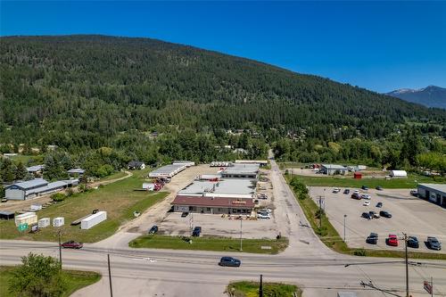 1420 Northwest Boulevard, Creston, BC 