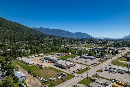 1420 Northwest Boulevard, Creston, BC 