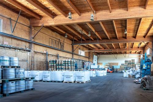 1420 Northwest Boulevard, Creston, BC 