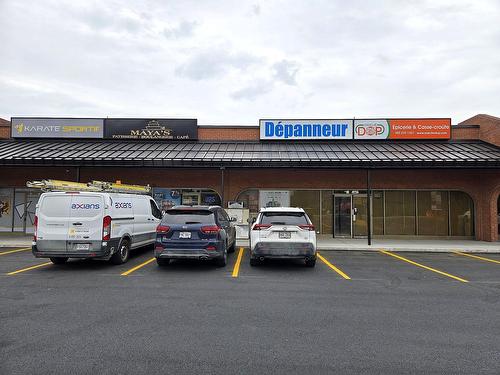 Frontage - 13-5555 Boul. Des Laurentides, Laval (Auteuil), QC - Outdoor