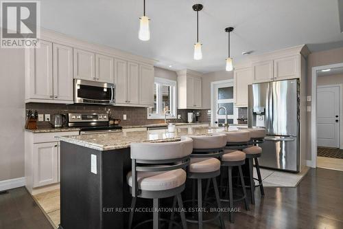 79 Hartwood Crescent, Greater Napanee (Greater Napanee), ON - Indoor