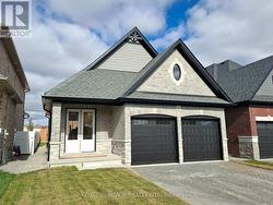 8 ST AUGUSTINE DRIVE  Whitby, ON L1M 0L7