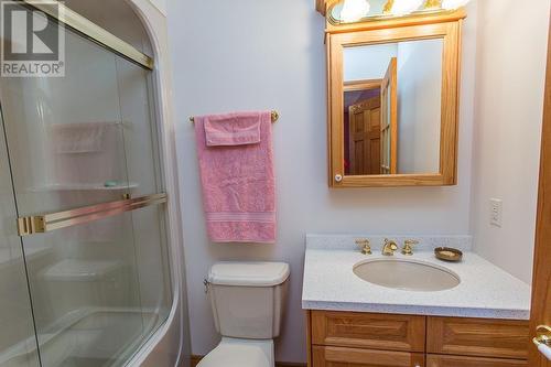 21 Lighthouse Point Dr, Thessalon, ON - Indoor Photo Showing Bathroom