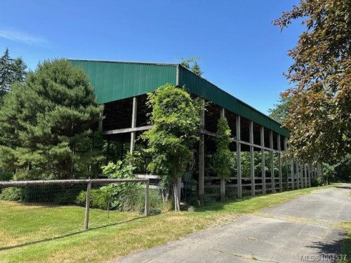 3744 Gibbins Rd, Duncan, BC 