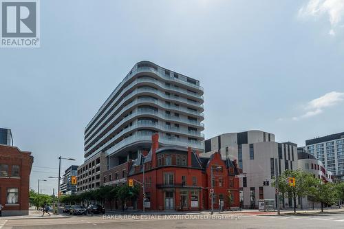 611 - 425 Front Street E, Toronto, ON - Outdoor With Balcony With Facade