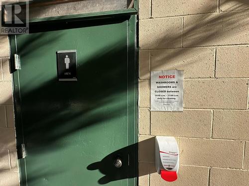 Showers/Washrooms - 2202 Enderby Mabel Lake Road Unit# 127, Enderby, BC 