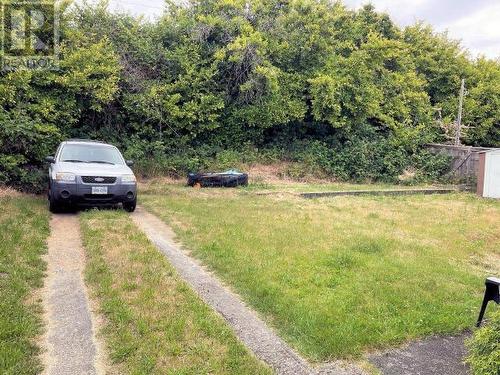 5382 Laburnum Ave, Powell River, BC - Outdoor