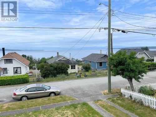 5382 Laburnum Ave, Powell River, BC - Outdoor With View