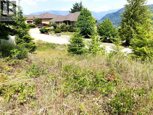 2555 Highlands Drive, Blind Bay, BC 