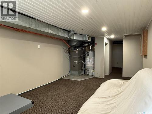 368 3Rd Avenue E, Melville, SK - Indoor