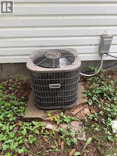 368 3Rd Avenue E, Melville, SK - Outdoor