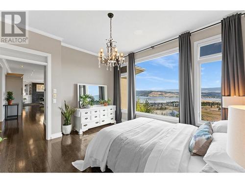 1825 Scott Crescent, West Kelowna, BC - Indoor Photo Showing Bedroom