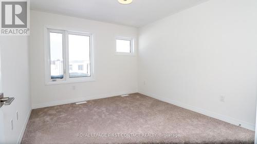 3778 Sunbank Crescent, Severn, ON - Indoor Photo Showing Other Room