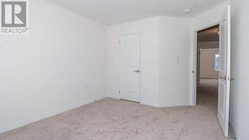 3778 Sunbank Crescent, Severn, ON - Indoor Photo Showing Other Room