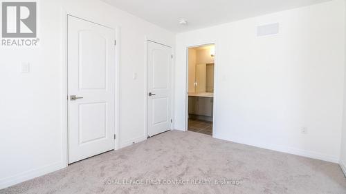 3778 Sunbank Crescent, Severn, ON - Indoor Photo Showing Other Room