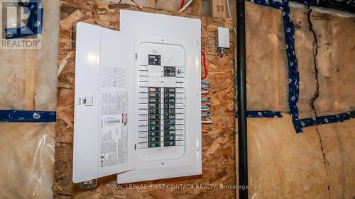 3778 Sunbank Crescent, Severn, ON - Indoor