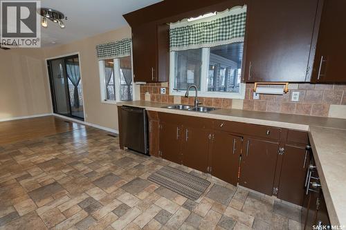 330 Alberta Avenue, Kerrobert, SK - Indoor Photo Showing Kitchen With Double Sink