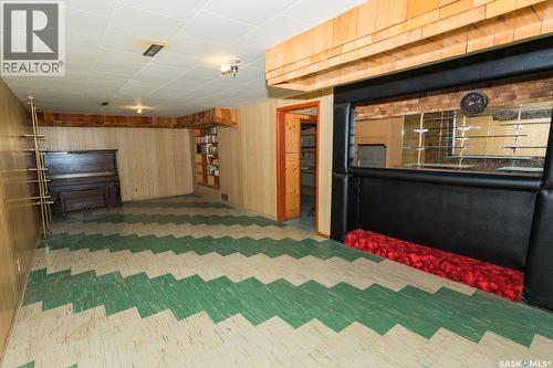 330 Alberta Avenue, Kerrobert, SK - Indoor