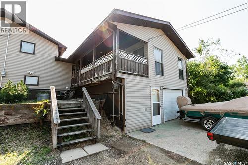 330 Alberta Avenue, Kerrobert, SK - Outdoor With Exterior