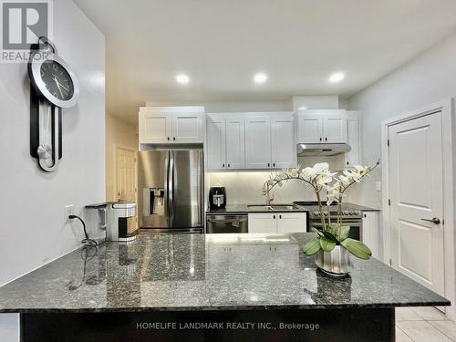 Upper Unit - 33 Olympic Gate, Barrie, ON - Indoor Photo Showing Kitchen With Double Sink With Upgraded Kitchen