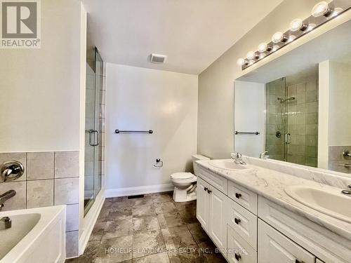 Upper Unit - 33 Olympic Gate, Barrie, ON - Indoor Photo Showing Bathroom