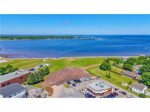 204 Jd Gauthier Blvd, Shippagan, NB 