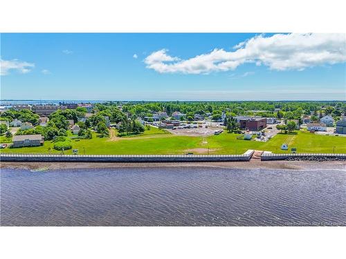 204 Jd Gauthier Blvd, Shippagan, NB 