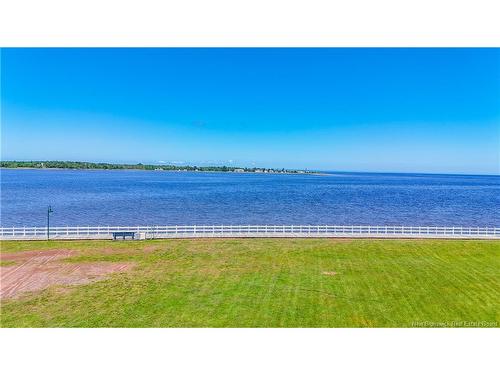 204 Jd Gauthier Blvd, Shippagan, NB 