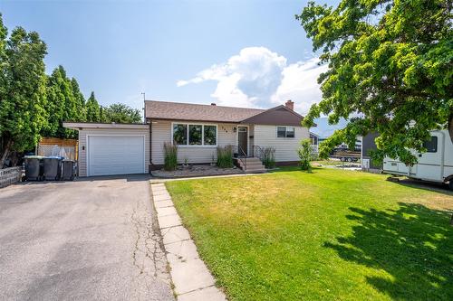238 Huth Avenue  Penticton, BC V2A 3A2