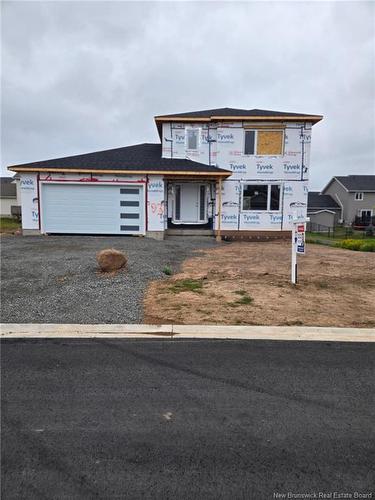 93 Melbourne CRES  Moncton, NB E1E 0K5