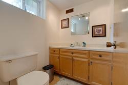 Powder room - 