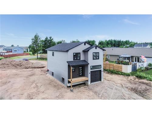 7 Brizley St, Oromocto, NB 