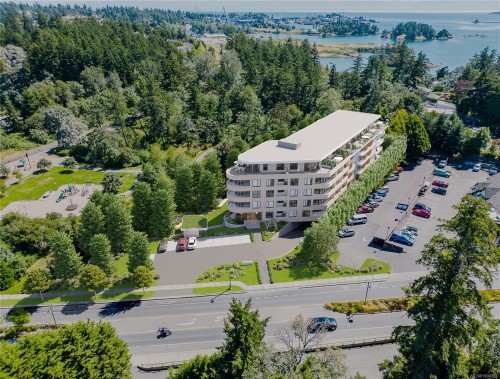 207-167 Island Hwy, View Royal, BC - Outdoor With View