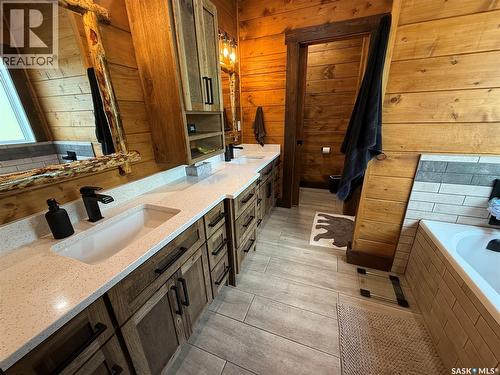 Dunham Acreage, Paddockwood Rm No. 520, SK - Indoor Photo Showing Bathroom