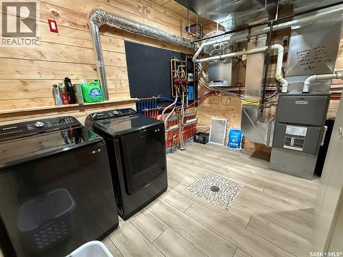 Dunham Acreage, Paddockwood Rm No. 520, SK - Indoor Photo Showing Laundry Room