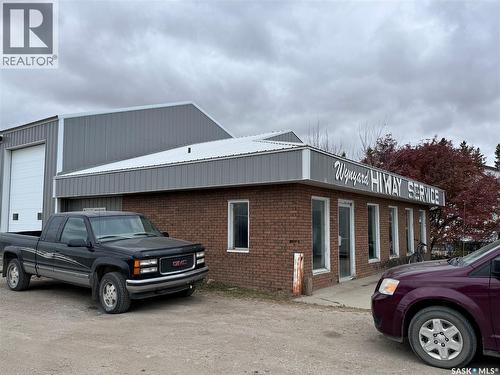 111 South Service Road, Wynyard, SK 