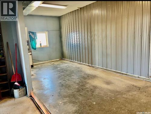 111 South Service Road, Wynyard, SK 