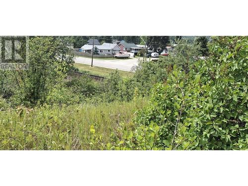 722 1St Avenue, Chase, BC 