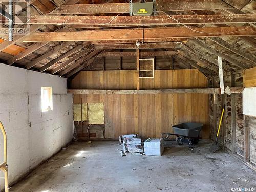 118 2Nd Street E, Lafleche, SK - Indoor