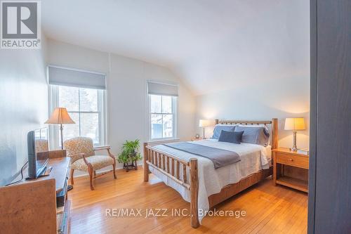 122 Richard Street, Greater Napanee (Greater Napanee), ON - Indoor Photo Showing Bedroom